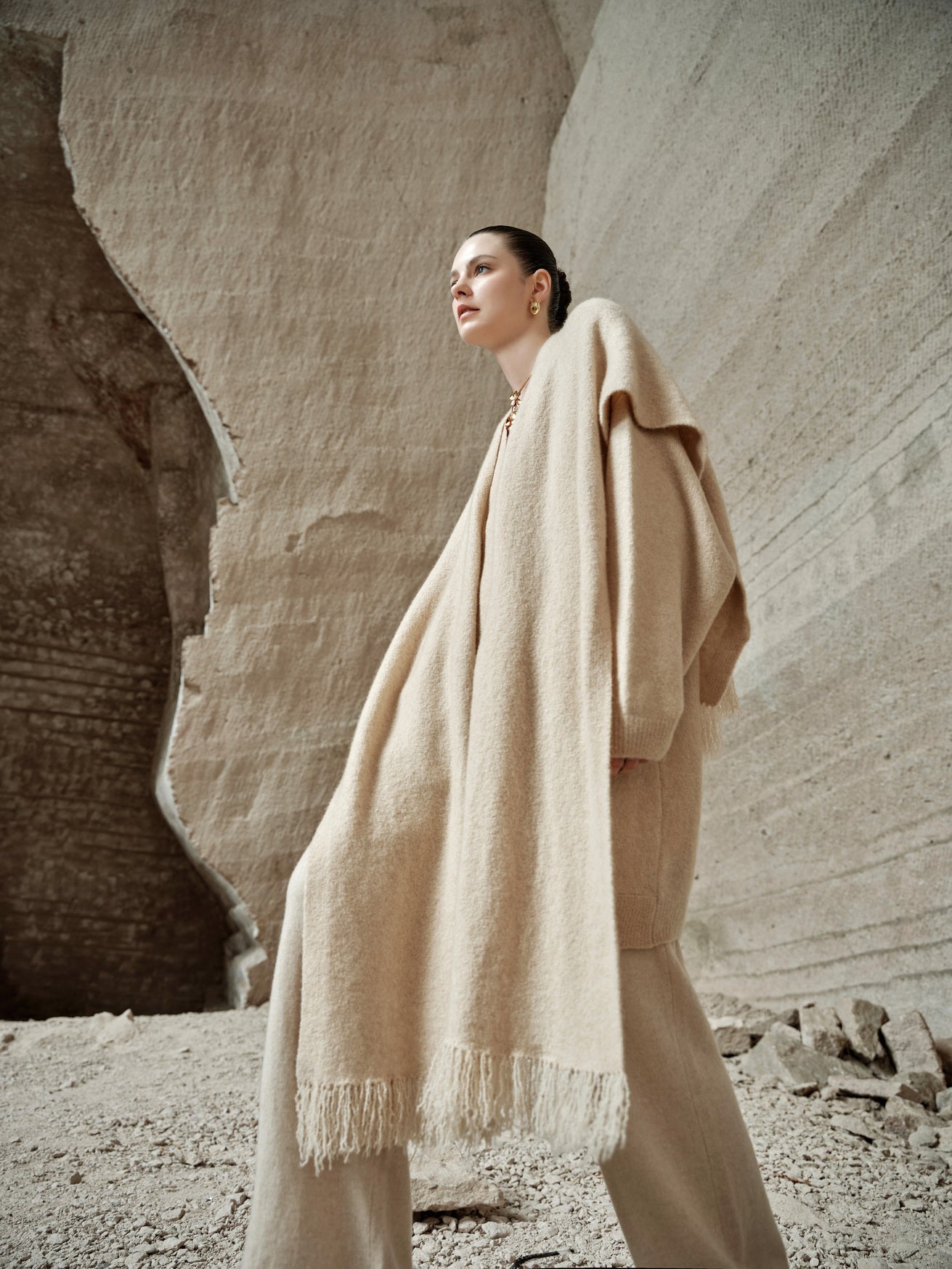 100% Cashmere Sweater - Cover Shoulder