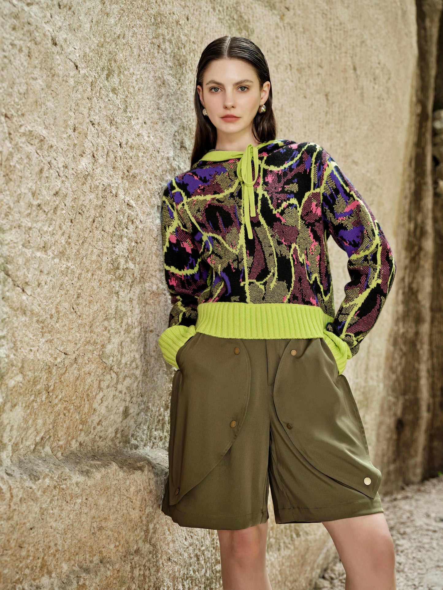 100% Cashmere Sweater - Neon Jungle